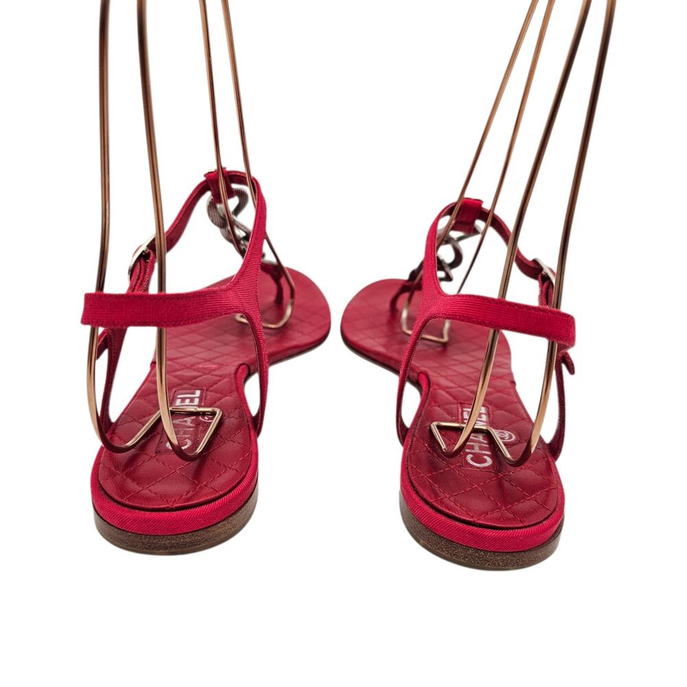Chanel CC Chain Flat Thong Sandal Quilted Red Leather Silver Size 39 US 8 8.5 - Picture 5 of 12